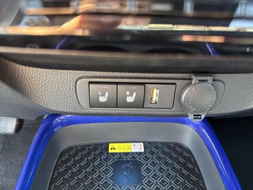 Toyota Aygo 1.0 VVT-i S-CVT Pulse | Navigatie | Apple CarPlay/Android auto | Achteruitrijcamera | Verwarmde v... ActivLease financial lease