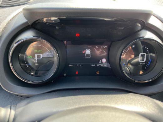 Toyota Yaris 1.5 Hybrid Executive | All-in prijs | Automaat | Adaptive cruise control | Apple/android auto ActivLease financial lease