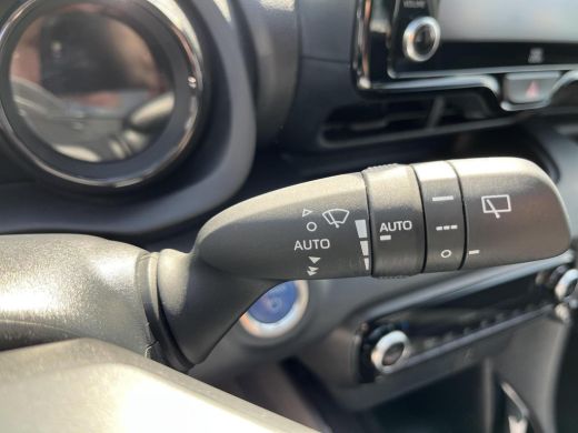 Toyota Yaris 1.5 Hybrid Executive | All-in prijs | Automaat | Adaptive cruise control | Apple/android auto ActivLease financial lease