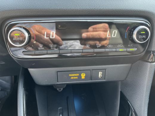 Toyota Yaris 1.5 Hybrid Executive | All-in prijs | Automaat | Adaptive cruise control | Apple/android auto ActivLease financial lease