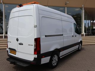 Mercedes-Benz Sprinter 319 3.0 CDI V6 190 PK AUT. L2H2 + LED | NAVIGATIE | STOELVERW. | TREKHAAK | CARPLAY | CAMERA