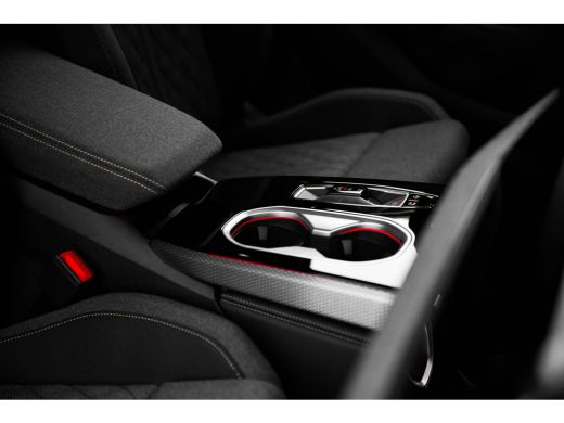 Audi A6 Avant S edition | Adaptive air suspension | Adaptive cruise control | Airconditioning 4-zones ActivLease financial lease