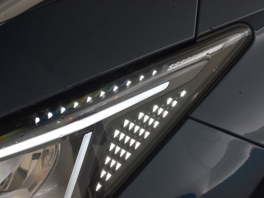 CUPRA Born Business One 62 kWh 204pk | Navigatie | Camera achter | Adaptief cruise contol | App connect | Pa... ActivLease financial lease