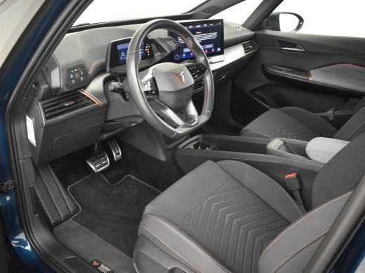 CUPRA Born Business One 62 kWh 204pk | Navigatie | Camera achter | Adaptief cruise contol | App connect | Pa... ActivLease financial lease