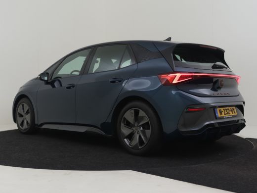 CUPRA Born Business One 62 kWh 204pk | Navigatie | Camera achter | Adaptief cruise contol | App connect | Pa... ActivLease financial lease