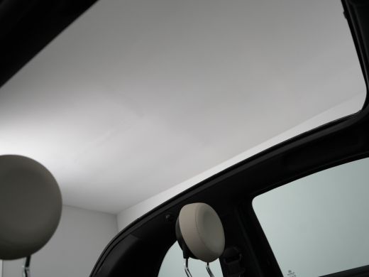 Fiat 500C 1.0 Hybrid Dolcevita | Achterbank in delen neerklapbaar | Airco (automatisch) | Audio installatie ActivLease financial lease
