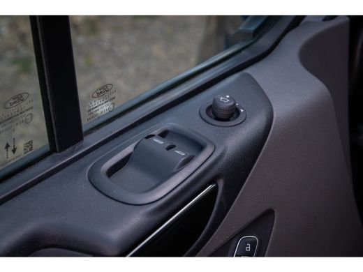 Ford Transit Custom 300 2.0 TDCI L2H1 Trail | Trekhaak | laadruimte betimmerd | Apple Carplay/Android Auto | Stoel ve... ActivLease financial lease
