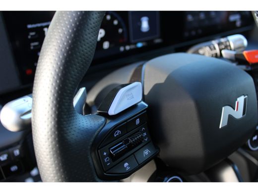 Hyundai IONIQ 5 N AWD 84 kWh | Achterstoelen verwarmd | Adaptief demping systeem | Camerabeeld in binnenspiegel ActivLease financial lease