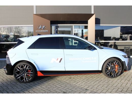 Hyundai IONIQ 5 N AWD 84 kWh | Achterstoelen verwarmd | Adaptief demping systeem | Camerabeeld in binnenspiegel ActivLease financial lease