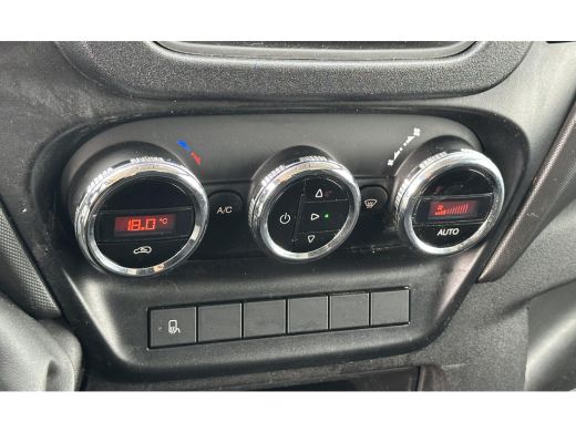 Iveco Daily 35C16V 2.3 L4H2 automaat ActivLease financial lease