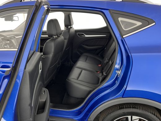 MG ZS EV EV Luxury 45 kWh (INCL-BTW) *PANO | FULL-LEATHER | CCS-FASTLOADER | KEYLESS | NAVI-FULLMAP | ADAP... ActivLease financial lease