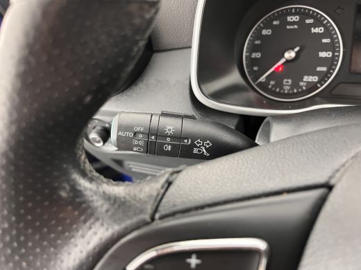 MG ZS EV EV Luxury 45 kWh (INCL-BTW) *PANO | FULL-LEATHER | CCS-FASTLOADER | KEYLESS | NAVI-FULLMAP | ADAP... ActivLease financial lease