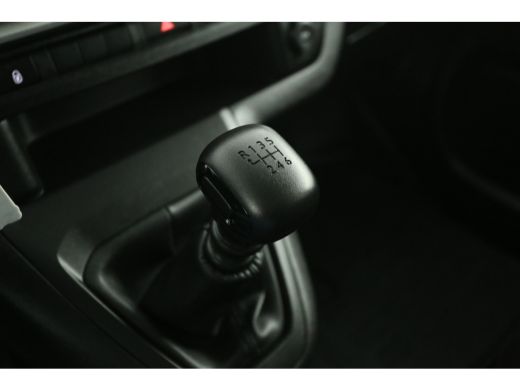 Opel Vivaro 2.0 CDTI L3H1 | Dubbele Cabine | 5 Persoons | Camera Airco Carplay Cruise Trekhaak Navi PDC ActivLease financial lease