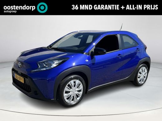 Toyota Aygo 1.0 VVT-i MT Play Toyota Aygo 1.0 VVT-i MT Play