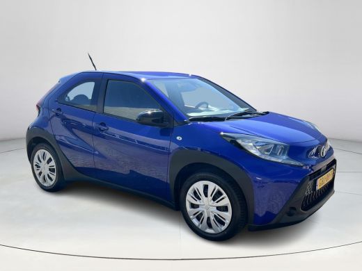 Toyota Aygo 1.0 VVT-i MT Play ActivLease financial lease