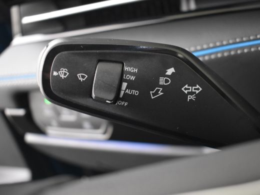 Volkswagen ID.7 Pro Business 77 kWh 286PK | Head up display  360 camera | Trekhaak | Warmte pomp | Elektrische vo... ActivLease financial lease