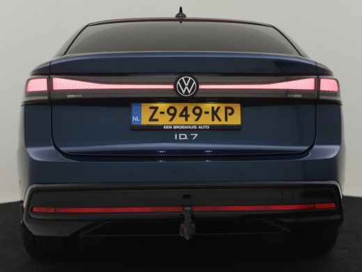Volkswagen ID.7 Pro Business 77 kWh 286PK | Head up display  360 camera | Trekhaak | Warmte pomp | Elektrische vo... ActivLease financial lease