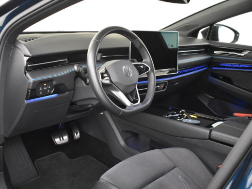 Volkswagen ID.7 Pro Business 77 kWh 286PK | Head up display  360 camera | Trekhaak | Warmte pomp | Elektrische vo... ActivLease financial lease