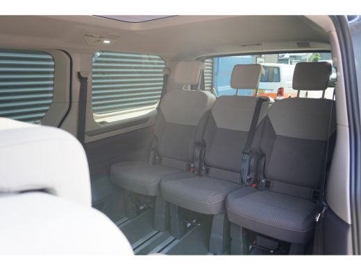 Volkswagen Multivan 1.5 eHybrid L2 Bulli Edition 4-Motion 1.5 eHybrid L2 Bulli Edition 4-Motion, IQ Light koplampen, ... ActivLease financial lease