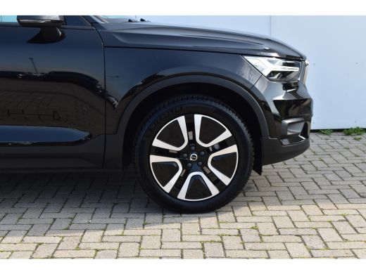 Volvo  XC40 1.5 T2 Business Pro | 19'' | HarmanKardon | Voorruitverw. | Intellisafe! ActivLease financial lease