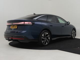 Volkswagen ID.7 Pro Business 77 kWh 286PK | Head up display  360 camera | Trekhaak | Warmte pomp | Elektrische vo...