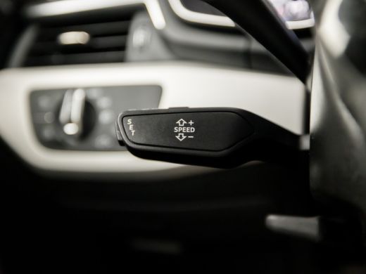 Audi A4 Avant 35 TFSI Sport Launch 150Pk Automaat (APPLE CARPLAY, GROOT NAVI, CLIMATE, STOELVERWARMING, S... ActivLease financial lease