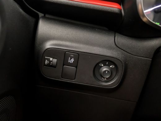 Citroën C3 1.2 PureTech S&S Feel Edition (APPLE CARPLAY, GROOT NAVI, CAMERA, GETINT GLAS, SPORTSTOELEN, PARK... ActivLease financial lease