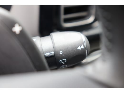 Citroën C5 Aircross Citroën 1.2 PURETECH 130PK SHINE AUTOMAAT / NAVI / LEDER / CLIMA / FULL-LED / PDC / 19" LMV / CAM... ActivLease financial lease