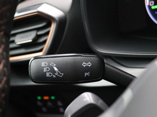 CUPRA Formentor 1.4 e-Hybrid Business 204PK DSG full led, adaptive cruise met travel assist, keyless, stuur-stoel... ActivLease financial lease