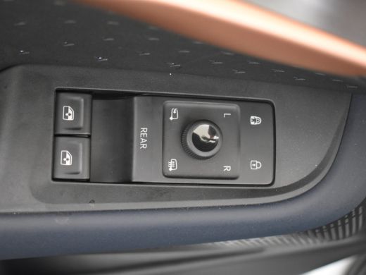 CUPRA Tavascan VZ Adrenaline 82 kWh 340pk | Head up display | Panorama dak | Elektrische stoelen  met geheugen |... ActivLease financial lease