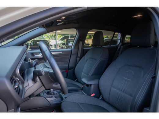 Ford Focus 1.0 EcoBoost Hybrid Active X Business | Trekhaak | Camera | Winterpakket | Apple Carplay/Android ... ActivLease financial lease