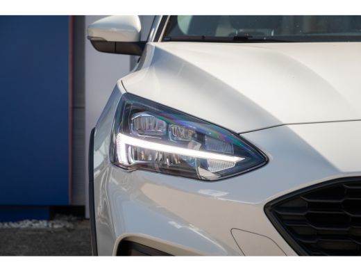 Ford Focus 1.0 EcoBoost Hybrid Active X Business | Trekhaak | Camera | Winterpakket | Apple Carplay/Android ... ActivLease financial lease