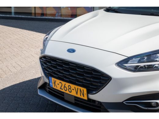 Ford Focus 1.0 EcoBoost Hybrid Active X Business | Trekhaak | Camera | Winterpakket | Apple Carplay/Android ... ActivLease financial lease