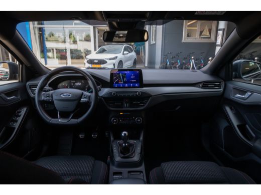 Ford Focus 1.0 EcoBoost Hybrid ST Line Style | Winterpakket | Navigatie | Camera | Apple Carplay/Android Aut... ActivLease financial lease