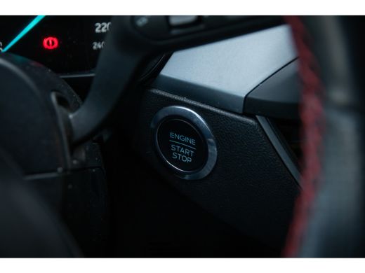 Ford Focus 1.0 EcoBoost Hybrid ST Line Style | Winterpakket | Navigatie | Camera | Apple Carplay/Android Aut... ActivLease financial lease