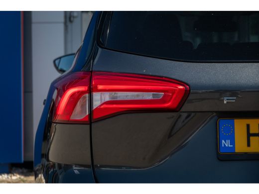 Ford Focus 1.0 EcoBoost Titanium Business| Winterpack | Cruise control adaptief | B&O | Apple Carplay/Androi... ActivLease financial lease