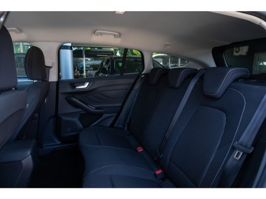 Ford Focus 1.0 EcoBoost Trend Edition Business | Stoel/stuur/voorruit verwarming | Achteruitrijcamera | Appl... ActivLease financial lease