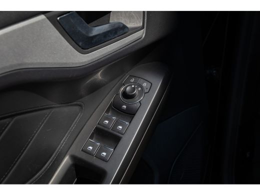 Ford Focus 1.0 EcoBoost Trend Edition Business | Stoel/stuur/voorruit verwarming | Achteruitrijcamera | Appl... ActivLease financial lease