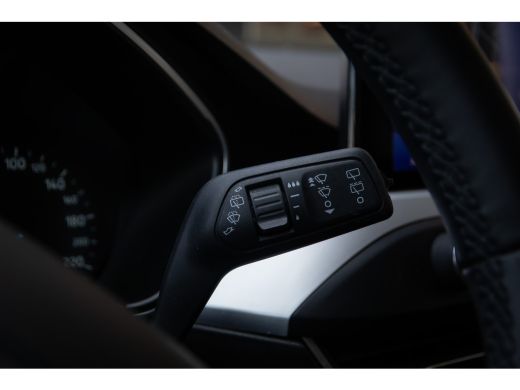 Ford Focus 1.0 EcoBoost Trend Edition Business | Stoel/stuur/voorruit verwarming | Achteruitrijcamera | Appl... ActivLease financial lease