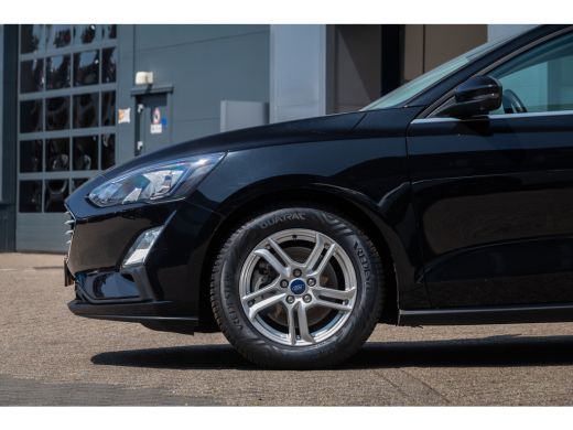 Ford Focus 1.0 EcoBoost Trend Edition Business | Stoel/stuur/voorruit verwarming | Achteruitrijcamera | Appl... ActivLease financial lease
