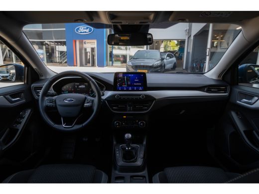 Ford Focus 1.0 EcoBoost Trend Edition Business| Stuur/stoel/voorruit verwarming | Camera | Apple Carplay/And... ActivLease financial lease