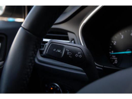Ford Focus 1.0 EcoBoost Trend Edition Business| Stuur/stoel/voorruit verwarming | Camera | Apple Carplay/And... ActivLease financial lease