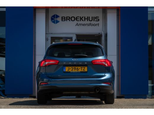 Ford Focus 1.0 EcoBoost Trend Edition Business| Stuur/stoel/voorruit verwarming | Camera | Apple Carplay/And... ActivLease financial lease