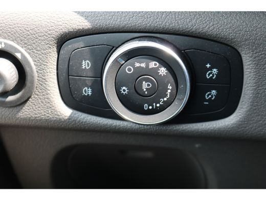 Ford Transit 2.0 TDCI 130pk Automaat L2 H2 Black Edition ActivLease financial lease