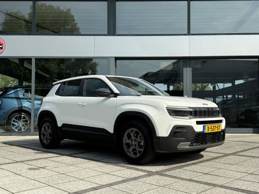 Jeep Avenger Aut. Longitude 54kWh | Navi | Carplay | Stoelverwarming | ActivLease financial lease