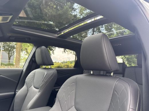 Lexus RX 450h+ Plug-in Hybrid F Sport Design | 06-10141018 Voor meer informatie ActivLease financial lease