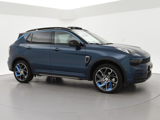 Lynk & Co 01 1.5 AUT. + 1800 KG TREKHAAK | ADAPTIVE CRUISE | PANORAMA | LED | CAMERA | CARPLAY | STOELVERWARMING ActivLease financial lease