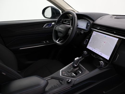 Lynk & Co 01 1.5 AUT. + 1800 KG TREKHAAK | ADAPTIVE CRUISE | PANORAMA | LED | CAMERA | CARPLAY | STOELVERWARMING ActivLease financial lease