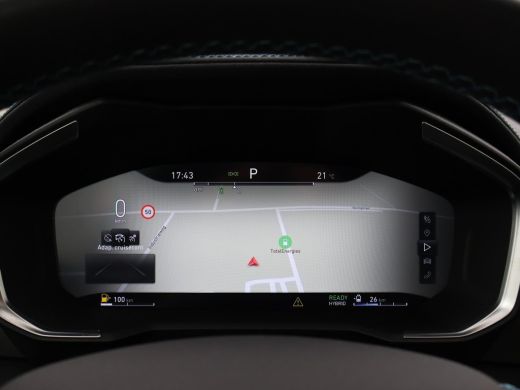Lynk & Co 01 1.5 AUT. + 1800 KG TREKHAAK | ADAPTIVE CRUISE | PANORAMA | LED | CAMERA | CARPLAY | STOELVERWARMING ActivLease financial lease