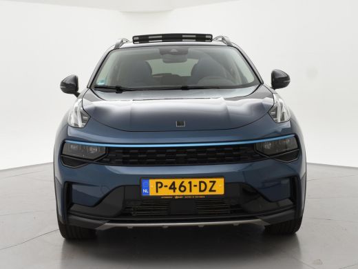 Lynk & Co 01 1.5 AUT. + 1800 KG TREKHAAK | ADAPTIVE CRUISE | PANORAMA | LED | CAMERA | CARPLAY | STOELVERWARMING ActivLease financial lease